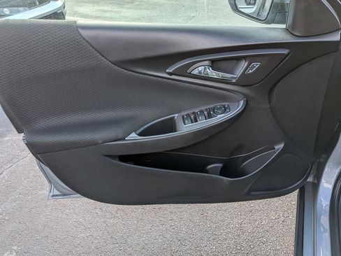 Used 2024 Chevrolet Malibu LT image 11