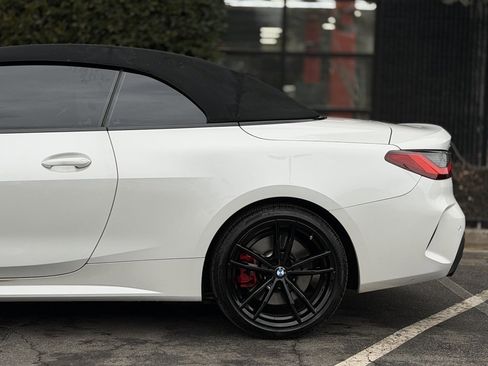 Used 2023 BMW 430i xDrive Convertible w/ M Sport Package image 11