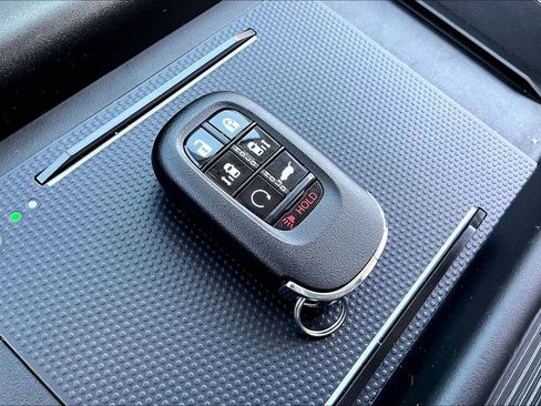 Certified 2025 Honda Odyssey Touring image 35