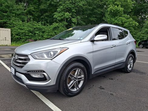 Used 2017 Hyundai Santa Fe Sport w/ 2.4L Tech Package 04 AWD/4WD image 3