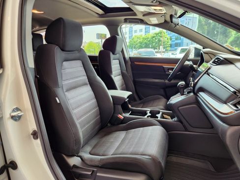 Used 2019 Honda CR-V EX image 17