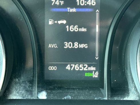 Used 2024 Toyota Camry SE w/ Convenience Package image 23