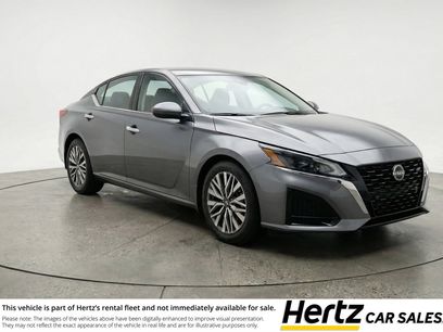 Used 2025 Nissan Altima 2.5 SV