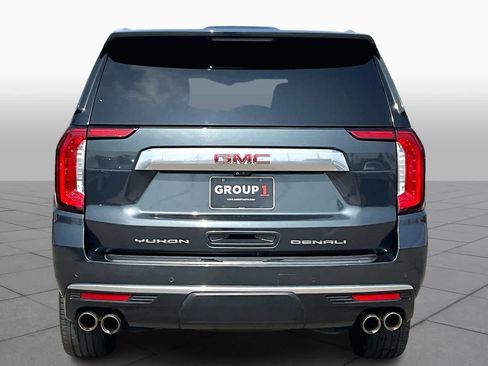 Used 2021 GMC Yukon Denali w/ Denali Premium Package AWD/4WD image 8
