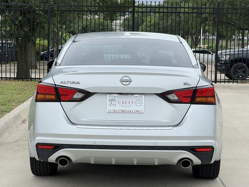 Used 2023 Nissan Altima 2.5 SL FWD image 4