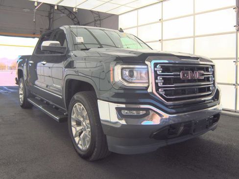 Used 2017 GMC Sierra 1500 SLT w/ SLT Premium Package AWD/4WD image 4
