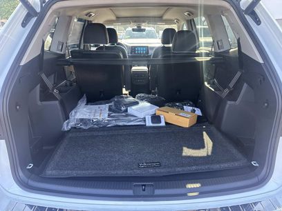 New 2026 Volkswagen Atlas SEL Premium R-Line