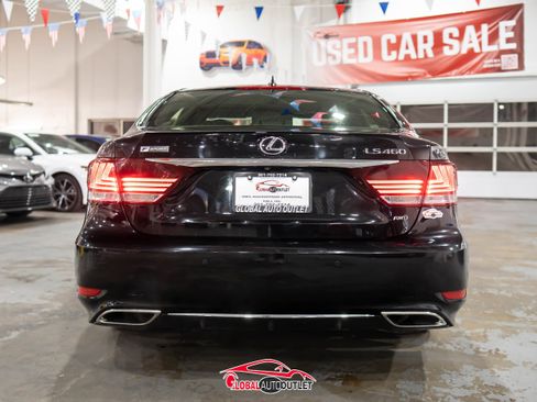 Used 2016 Lexus LS 460 AWD w/ F Sport Package image 6