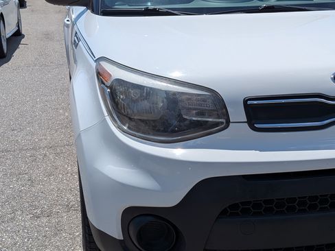 Used 2019 Kia Soul FWD image 9