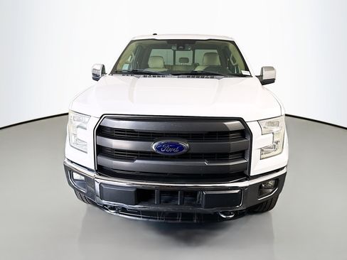Used 2015 Ford F150 Lariat w/ Equipment Group 502A Luxury AWD/4WD image 2