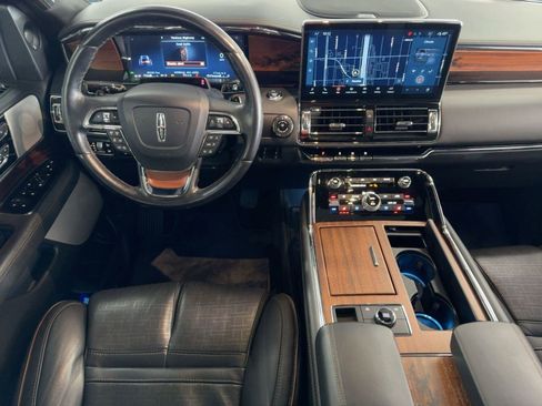 Used 2022 Lincoln Navigator Black Label image 27