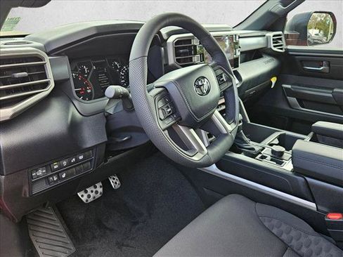 New 2026 Toyota Tundra SR5 AWD/4WD image 3