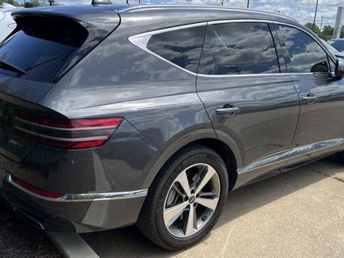 Used 2023 Genesis GV80 3.5T Advanced + AWD/4WD image 3