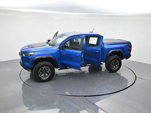 Used 2024 Chevrolet Colorado ZR2 w/ Technology Package image 48