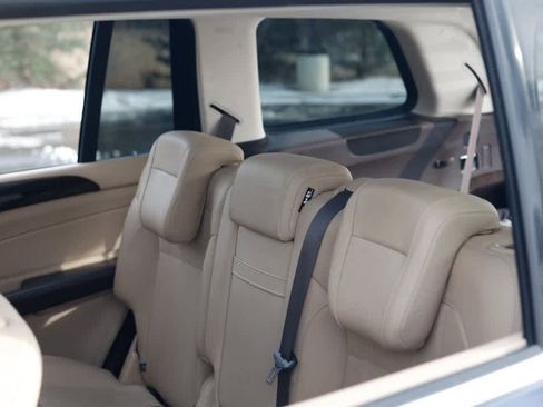 Used 2018 Mercedes-Benz GLS 450 4MATIC image 12