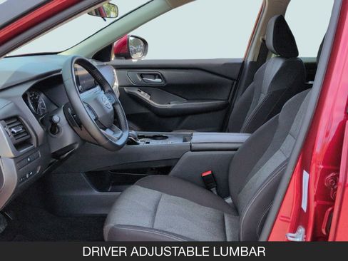 Certified 2025 Nissan Rogue SV image 14