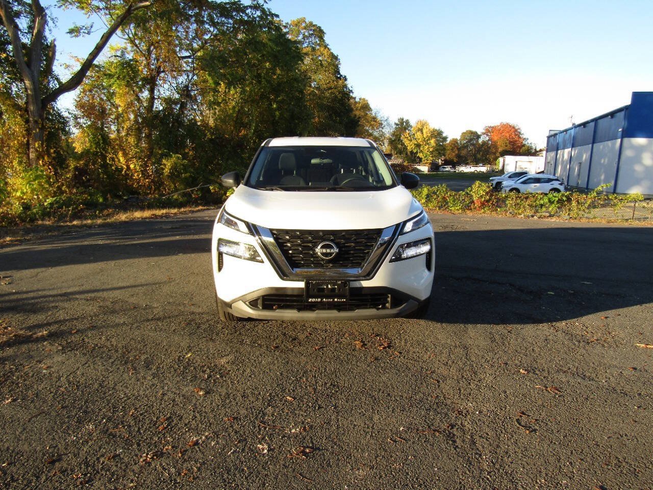 Used 2023 Nissan Rogue S AWD/4WD image 32