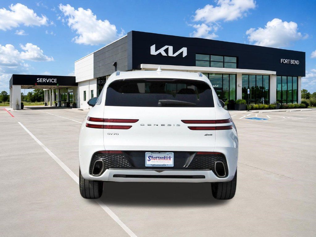 Used 2023 Genesis GV70 2.5T w/ Advanced Package AWD/4WD image 6