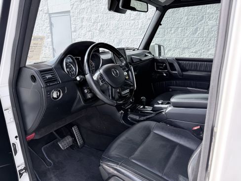 Used 2015 Mercedes-Benz G 550 image 10