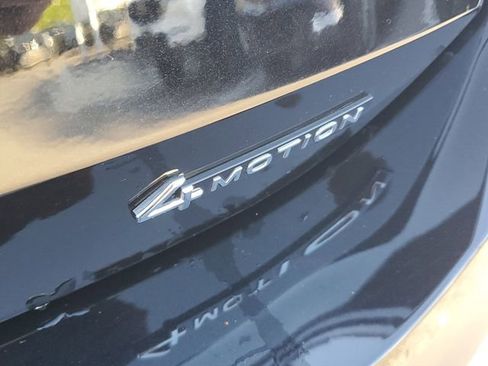 Certified 2025 Volkswagen Tiguan S image 6