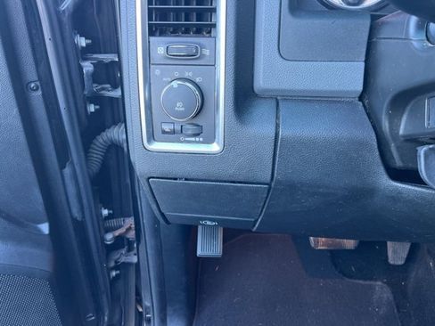 Used 2014 RAM 1500 Big Horn image 29