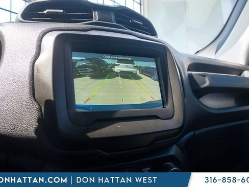 Used 2020 Jeep Renegade Sport FWD image 8