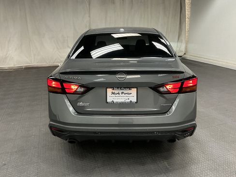 Used 2024 Nissan Altima 2.0 SR FWD image 4