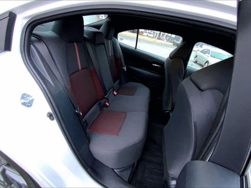 Used 2024 Toyota Corolla SE image 18