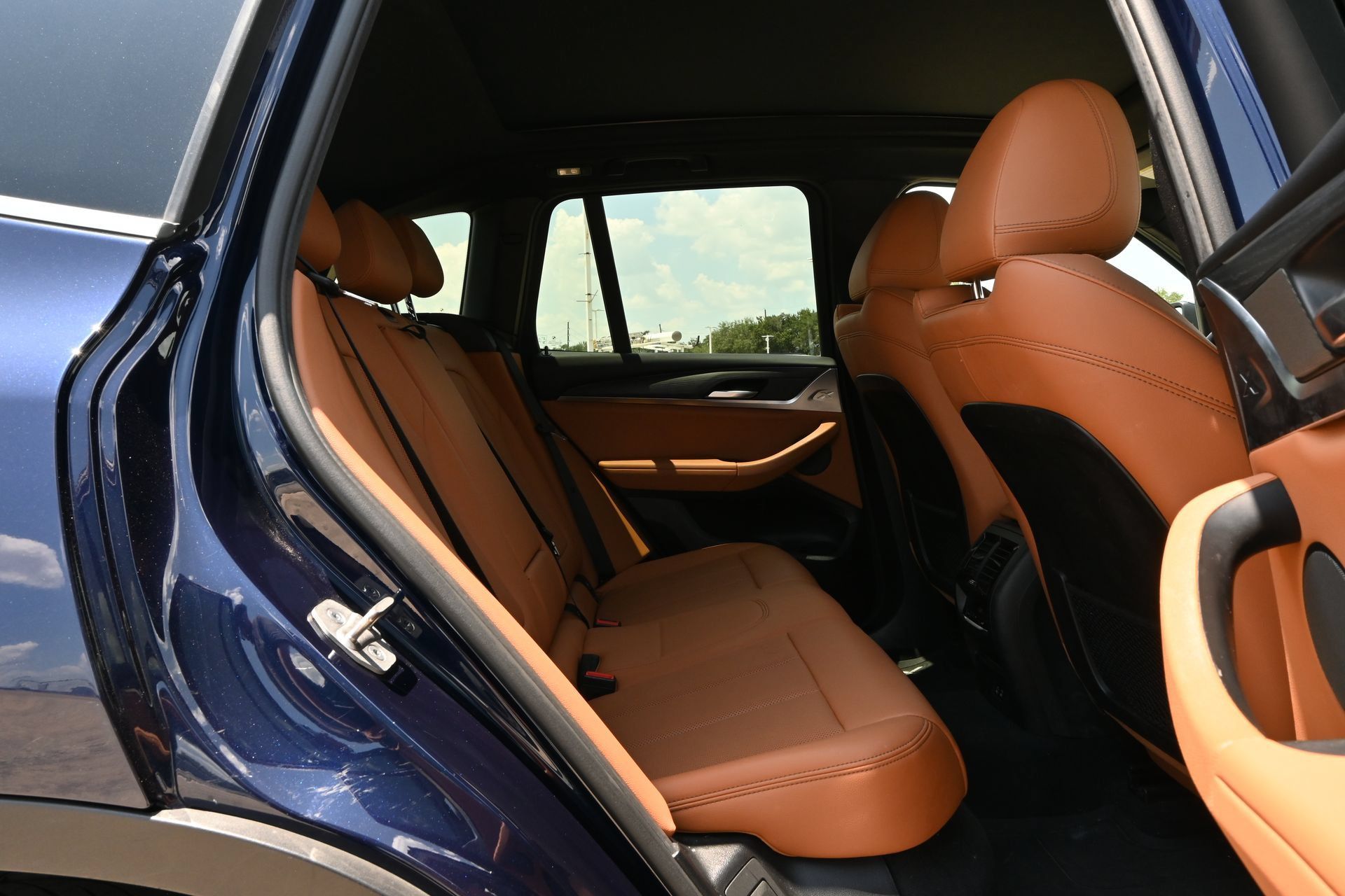 Used 2023 BMW X3 sDrive30i w/ Premium Package RWD image 24