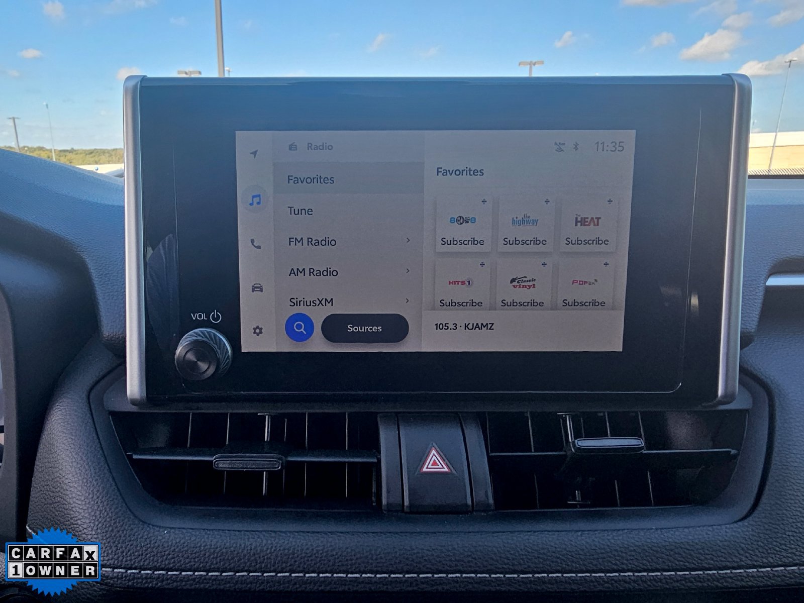 Used 2025 Toyota RAV4 XLE AWD/4WD image 19