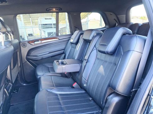 Used 2019 Mercedes-Benz GLS 450 4MATIC w/ Premium 1 Package image 46