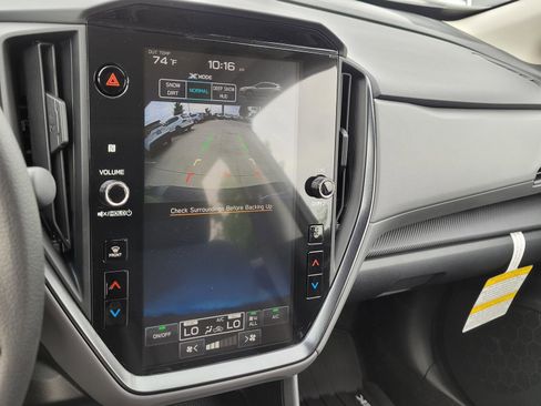 New 2026 Subaru Crosstrek 2.0i Premium AWD/4WD image 9