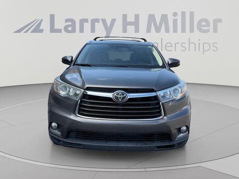 Used 2014 Toyota Highlander Limited w/ Driver Technology Package FWD image 8