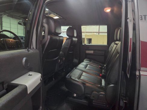 Used 2015 Ford F250 Lariat w/ Lariat Ultimate Package image 76