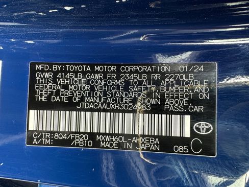 Used 2024 Toyota Prius LE FWD image 18