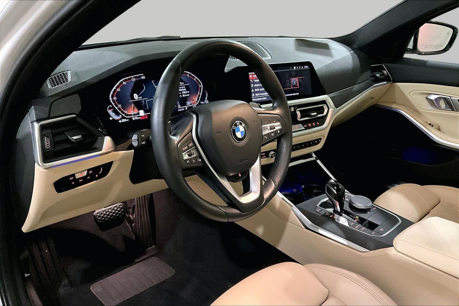 Used 2022 BMW 330i xDrive Sedan w/ Driving Assistance Package AWD/4WD image 17