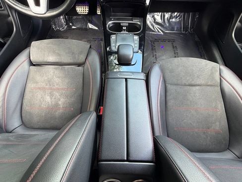 Used 2022 Mercedes-Benz CLA 250 4MATIC image 50
