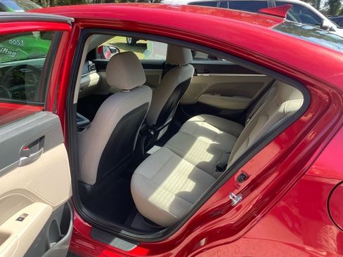 Used 2020 Hyundai Elantra Value Edition image 24