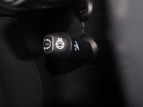 Used 2021 Mercedes-Benz C 300 4MATIC Sedan image 26