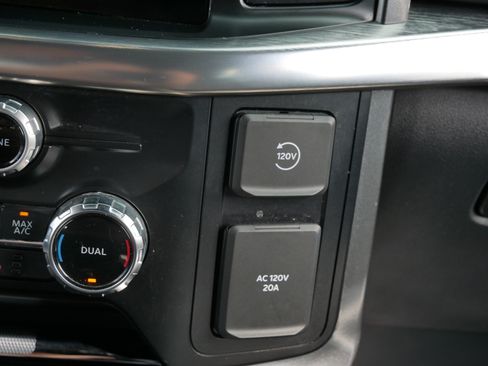 Used 2023 Ford F150 Lariat w/ Equipment Group 502A High AWD/4WD image 33