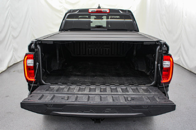 Used 2026 GMC Canyon AT4 w/ Technology Plus Package AWD/4WD image 10