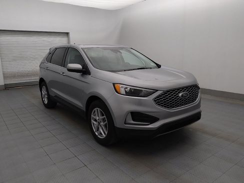 Used 2024 Ford Edge SEL image 13