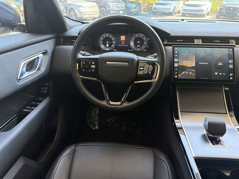 Used 2026 Land Rover Range Rover Velar S AWD/4WD image 29