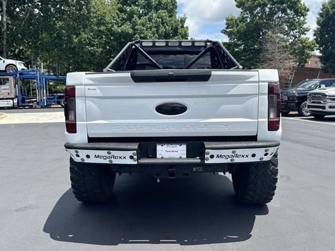 Used 2019 Ford F350 Lariat w/ Lariat Ultimate Package AWD/4WD image 6