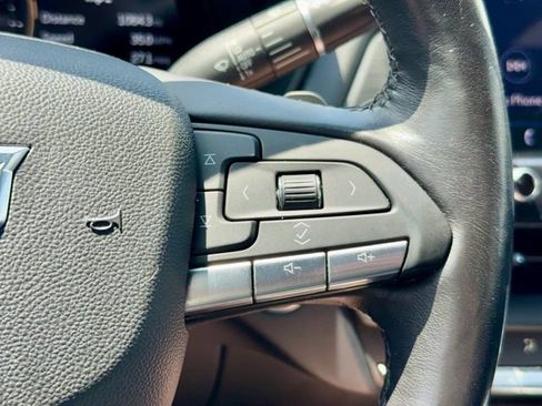 Used 2021 Cadillac CT4 Premium Luxury AWD/4WD image 18
