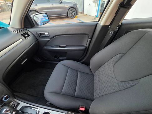 Used 2012 Ford Fusion SE FWD image 18