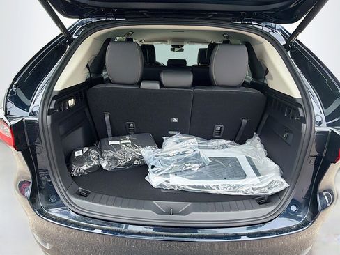 New 2026 MAZDA CX-90 3.3 Turbo w/ Select Package image 13