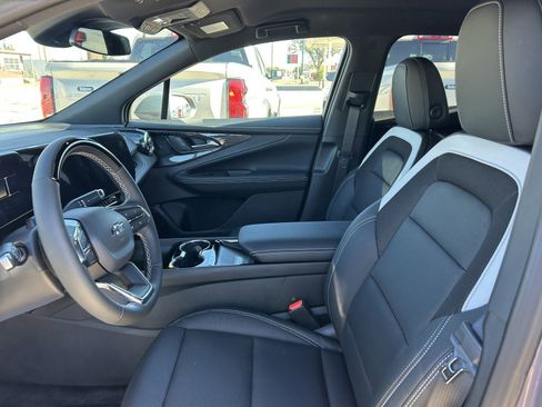 New 2026 Chevrolet Blazer EV LT w/ Super Cruise Package image 11