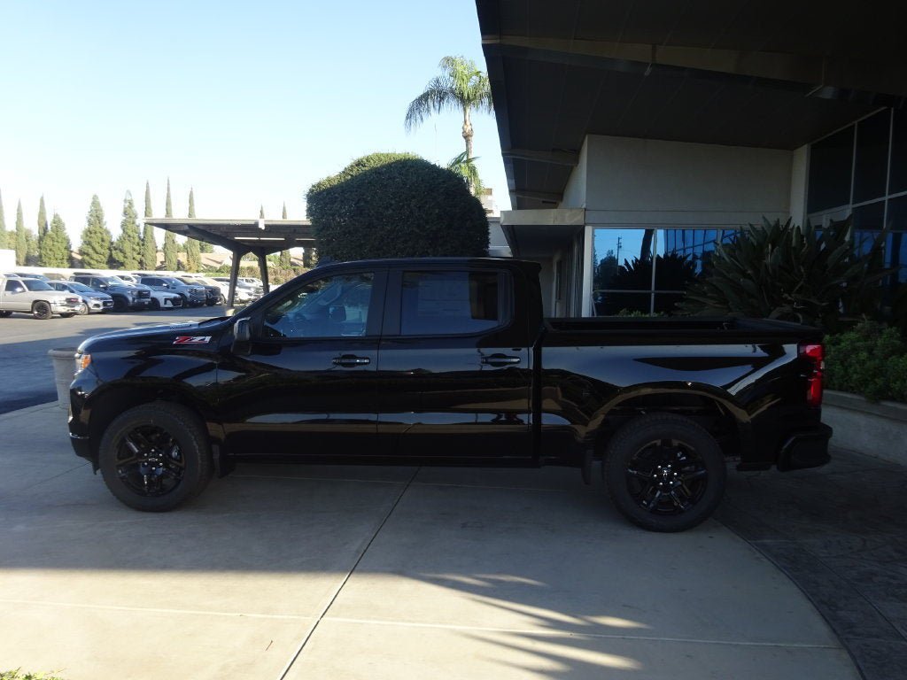 New 2026 Chevrolet Silverado 1500 RST w/ Z71 Off-Road Package AWD/4WD image 4
