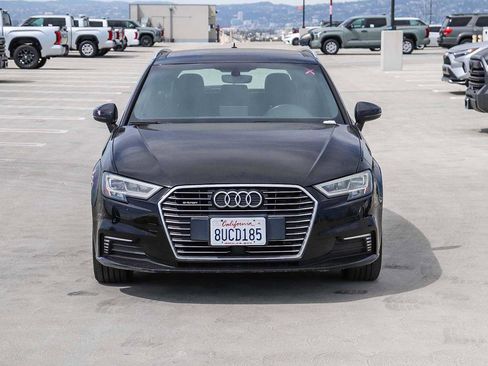 Used 2017 Audi A3 e-tron Premium Plus w/ Premium Plus Package image 2